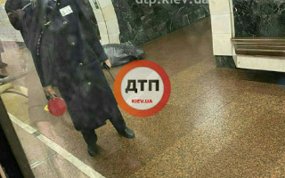 В киевском метро умерла женщина: подробности трагедии