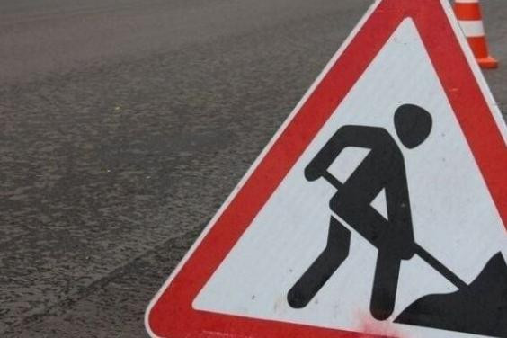 В Киеве на одной из улиц перекрыли движение до середины ноября