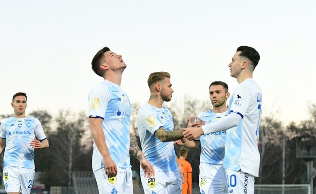 «Динамо» обыграло «Мариуполь» и прошло в четвертьфинал Кубка Украины