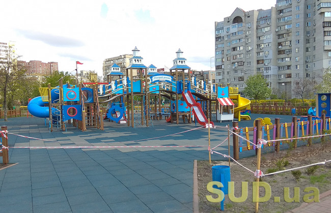 В Одессе 5-летняя девочка потеряла часть пальца на детской горке