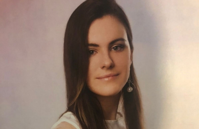 Вийшла з дому і не повернулася: у Львові зникла 19-річна дівчина, фото