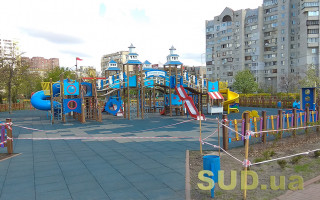 В Одессе 5-летняя девочка потеряла часть пальца на детской горке