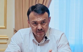 Голову Закарпатської облради звільнили у відставку достроково, а він звернувся до прокуратури