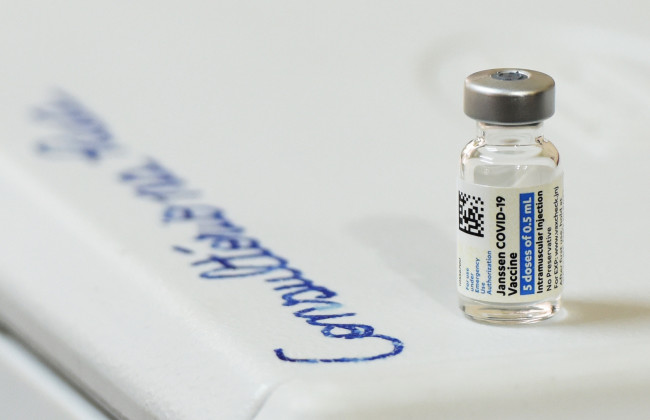 В США разрешили вводить четвертую дозу вакцины от коронавируса