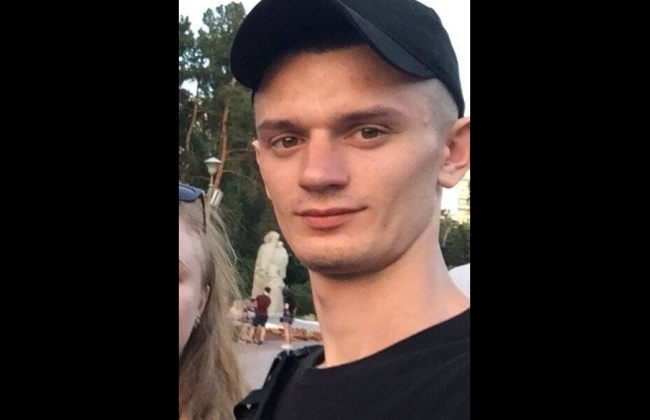 В Киеве загадочно пропал молодой парень