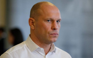 В Киеве остановили авто нардепа Кивы: что происходит, видео