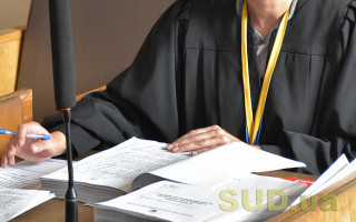 Обіцяв надати землю для будівництва готелю за $80 тисяч: судили сільського голову за шахрайство