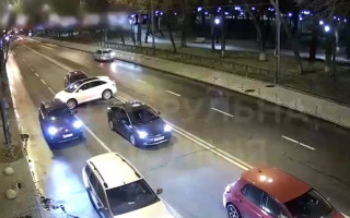 Хотів втекти, та отримав 4 протоколи: у Києві нетверезий водій потрощив ряд автівок