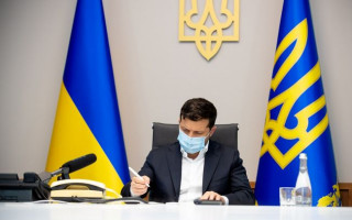 Зеленский ввел в действие решения СНБО о санкциях против РФ