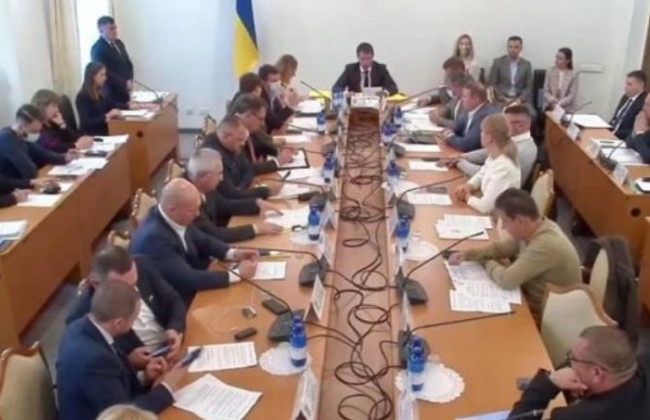 У правоохоронному Комітеті Ради довідалися, скільки кримінальних проваджень щодо підробки сертифікатів про вакцинацію розслідується