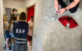 Платні телефонні розмови та кращі умови в СІЗО у Дніпрі: судитимуть співробітника установи