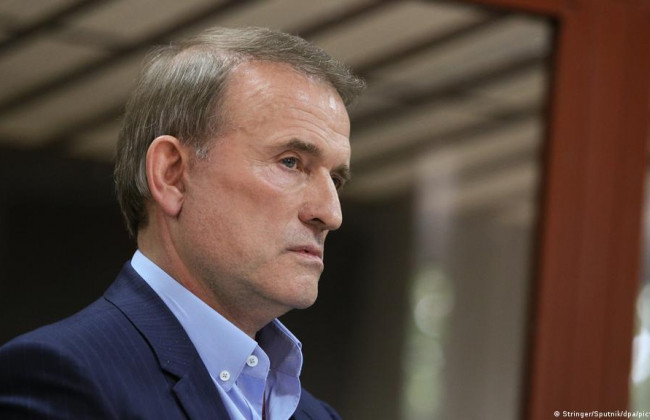 Суд избрал Медведчуку новую меру пресечения в виде личных обязательств