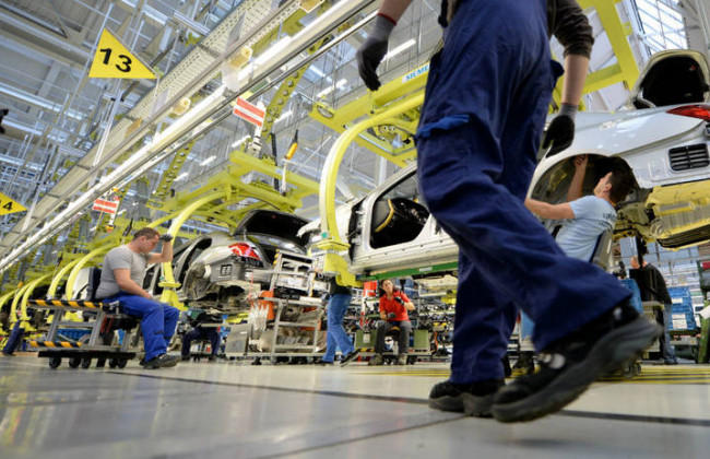 Прогноз: автомобильные заводы полностью встанут в 2022 году