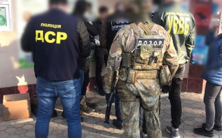 Взяли на гарячому: особи із санкційного списку РНБО намагалися нелегально потрапити в Україну