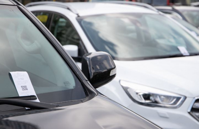 Киян масово штрафують за неправильне паркування: у КМДА повідомили статистику