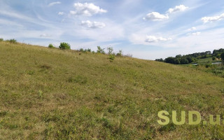 Які документи необхідно підготувати для нотаріуса, щоб посвідчити договір про відчуження земельної ділянки