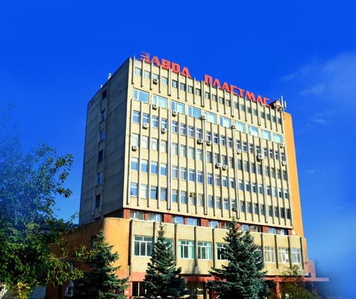 Схема на 2 миллиарда: как сбежавший в Россию экс-глава VAB Банка хочет «отжать» завод под Киевом