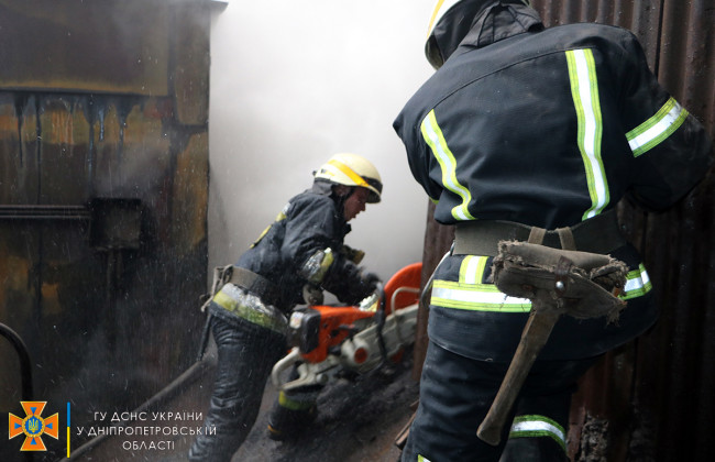 В Днепре на заводе произошел пожар