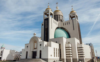 В Киеве в одном из соборов открыли центр вакцинации: детали