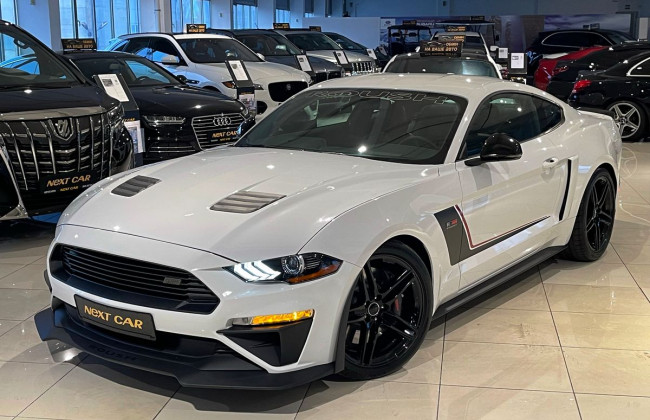 В Киеве заметили очень редкий спорткар за 2 миллиона гривен: фото