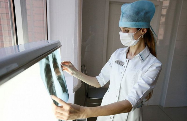 Имеют схожие симптомы: как отличить COVID-19 от туберкулеза