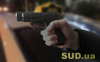 В Киеве на Кирилловской пьяный мужчина устроил стрельбу
