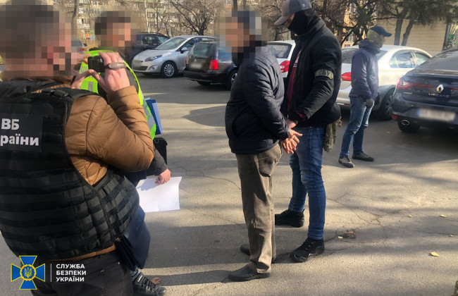 У Рівненському суді шукали вибухівку: деталі