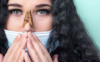 Как коронавирус проявляется у вакцинированных: на что обратить внимание