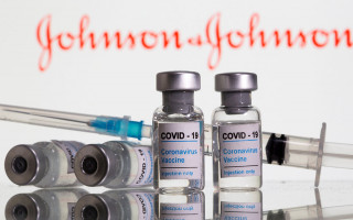 У вакцины Johnson & Johnson нашли редкую опасную «побочку»