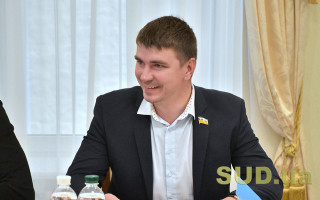 Смерть нардепа Антона Полякова: до сих пор неизвестно, как наркотики попали в организм умершего