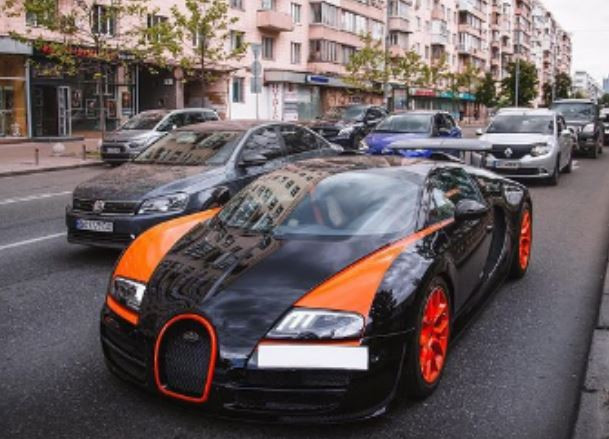 В Украине заметили эксклюзивный суперкар за несколько млн евро