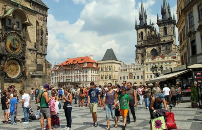 Правила в’їзду до Чехії: кому з громадян України дозволено безвізовий в’їзд