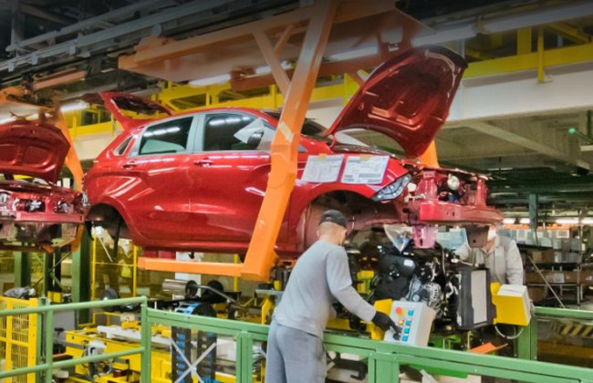 Новые автомобили снова станут дороже