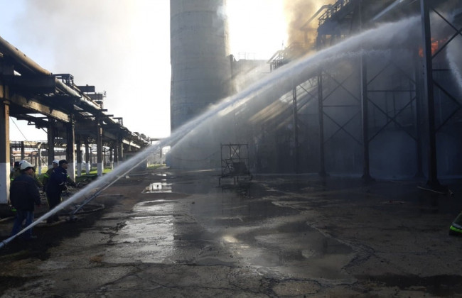 На заводі «Укртатнафти» сталася масштабна пожежа
