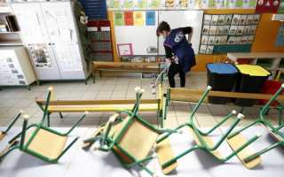 В одной из школ Франции обнаружен новый штамм COVID-19 у детей: подробности