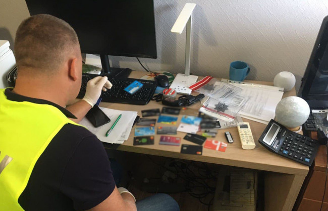 Продавав за 850 гривень: киянин постав перед судом за підроблення ПЛР-тестів на COVID-19