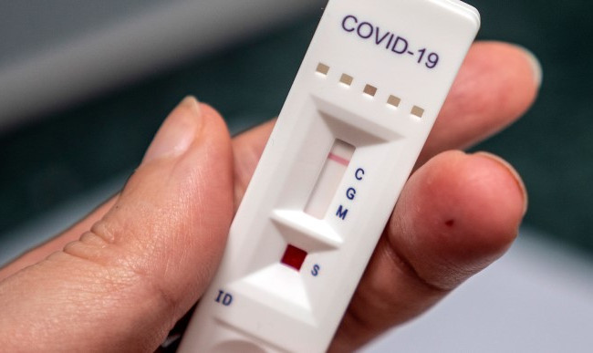 Появился экспресс-тест на антитела COVID-19: заменит ли он старую систему