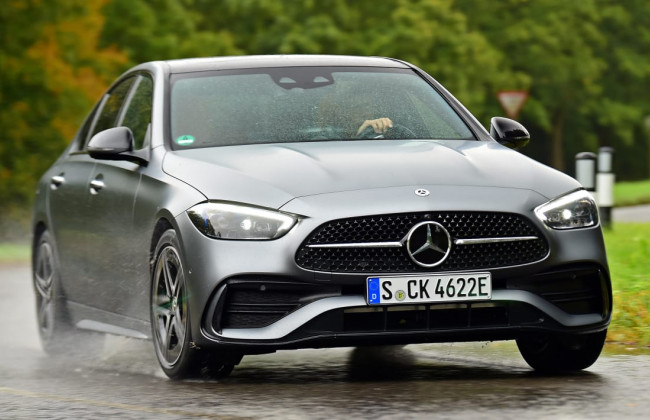 ТОП-10 самых лучших гибридных автомобилей для города