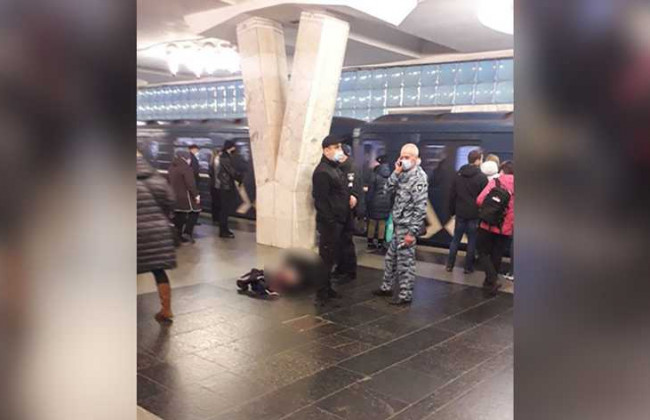 Внезапная смерть: в харьковском метро умер пассажир, подробности