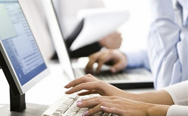 Рада прийняла закон про публічні електронні реєстри