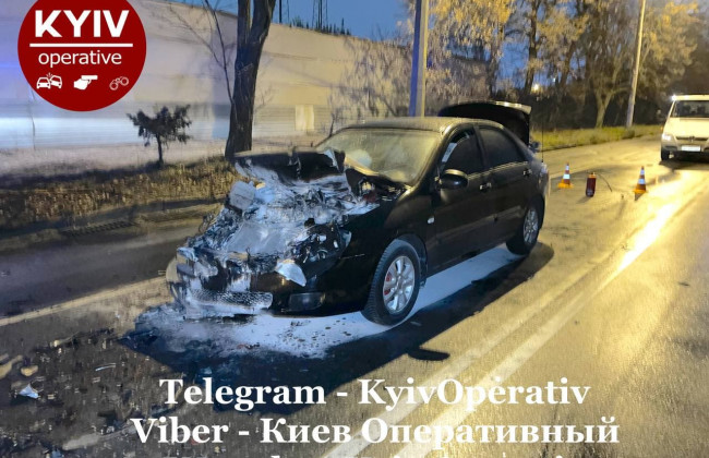 «Поліцейський під прикриттям»: у Києві сталася ДТП із загорянням