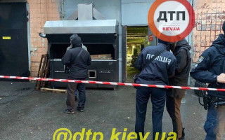 В Киеве произошел несчастный случай на производстве: погибли рабочие