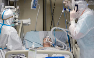 Умрут полмиллиона человек: в ВОЗ озвучили тревожный прогноз по заболеваемости COVID-19