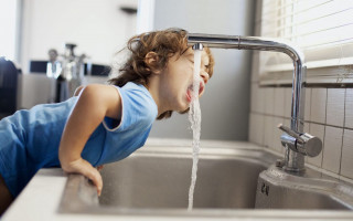 В Киеве массово отключат холодную воду до конца ноября: список адресов