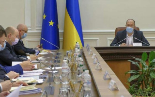 Двох колишніх депутатів планують виключити із санкційного списку РНБО