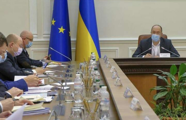 Двох колишніх депутатів планують виключити із санкційного списку РНБО