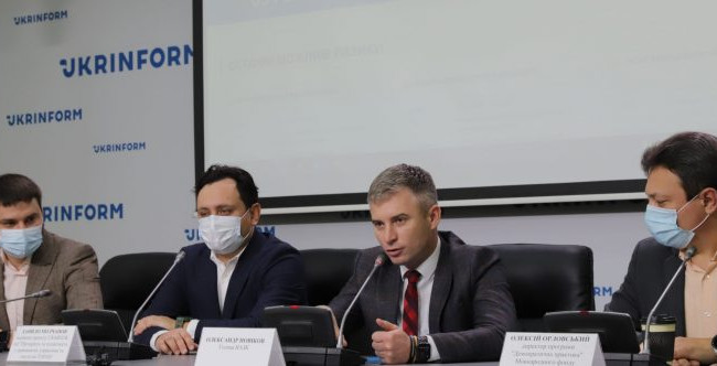 Українці виявлятимуть приховані інтереси у суддів та публічних службовців: як і кого можна перевіряти