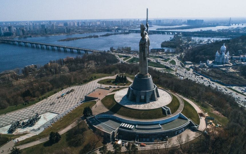 В Киеве предлагают демонтировать «Родину-Мать»