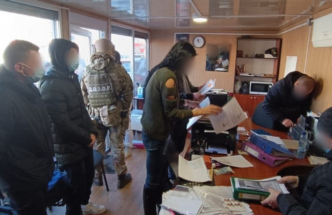 На Закарпатті викрили групу продавців COVID-сертифікатів