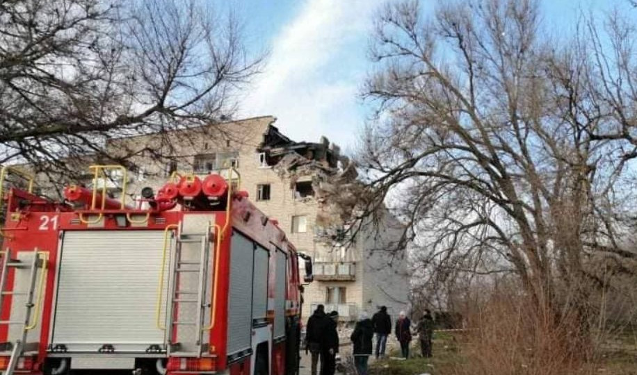 Мощный взрыв в доме в Новой Одессе: новые подробности, фото и видео